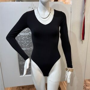 Aritzia Black Long Sleeve Bodysuit